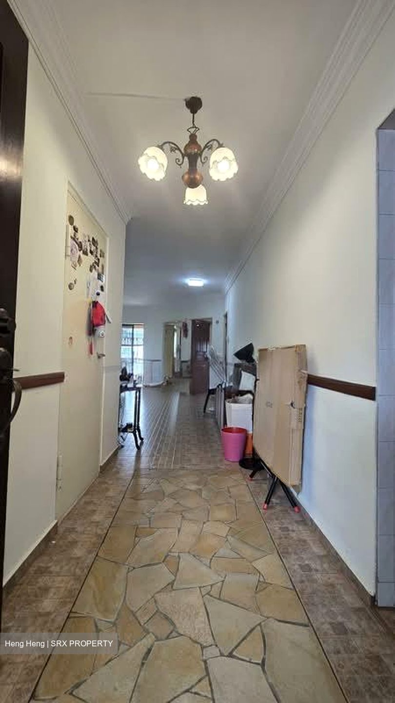Blk 109 Rivervale Court (Sengkang), HDB 5 Rooms #593003221